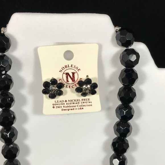 New Black Crystal Glass Beaded Neckace and Earring - Picture 3 of 3